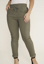 Load image into Gallery viewer, XL Magic Stretch Trousers Khaki
